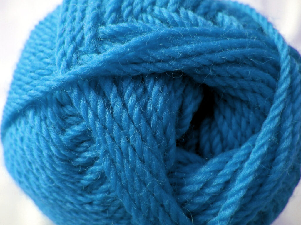 worsted wool yarn