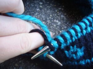 The Basics of Double Knitting - I Like Knitting